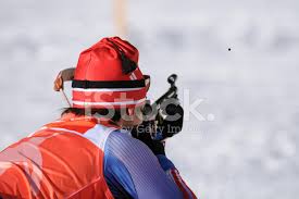 Özellikle tüm dünyada yaygın olarak kullanılan m2 browning makineli tüfeği ve anti materyal bir keskin nişancı tüfeği olan ileri teknolojili m82 barret gibi ağır. Bullet Biatlon Rakip Hedef Cekim Stok Fotograflari Freeimages Com