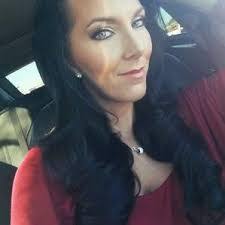 Melissa Hines's Instagram, Twitter & Facebook