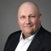 Erik Bertram's Instagram, Twitter & Facebook