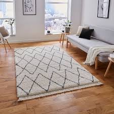 See more ideas about living room designs, living room decor, living room. Boho 8280 White Black Rug From 109 99 Sizes Range From 170 00cm X 120 00cm To 230 00cm X 160 00cm Available Only As Rugs In Living Room White Rug Black Rug