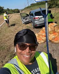 Shoutout to the "In Memory of Frank Randle Jr." group of four volunteers  for their amazing work gathering 17 bags of trash off Highway 12 in Tchula  yesterday! 💪 Your dedication makes