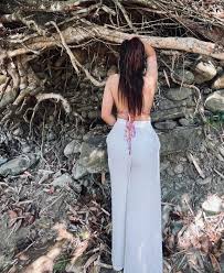 current vibe 🍂🐚🥥