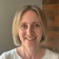 Elaine Ryder's Instagram, Twitter & Facebook