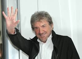 Check spelling or type a new query. Gigi Proietti Roma Piange Mandrake Un Uscita Di Scena Da Maestro Del Teatro Affaritaliani It