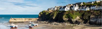 Port isaac cornwall england map. Discover The Village Of Portwenn Green Door Cottages