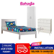 Makna perabot merujuk kepada objek bergerak yang bertujuan untuk menyokong pelbagai aktiviti manusia seperti tempat duduk (misalnya, kerusi, bangku, dan sofa), makan (meja), dan tidur (mis., tempat tidur). Buy Bahagia Zania Single Bedroom Set Seetracker Malaysia
