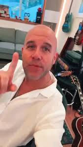 🎶✨ ¡POR FIN, GIAN MARCO EN CUENCA! ✨🎶, ❤️Una noche para el corazón ❤️, La  espera terminó… ⏳🎤, Las canciones que marcaron tu vida, esas letras que  hablan de amor, nostalgia y esperanza, cobrarán vida ...