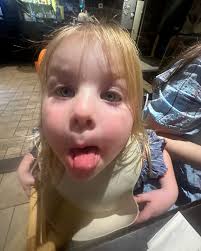 emma helms (@emmahelms) • Instagram photos and videos