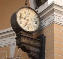 Antique Style Street Clocks - Durable & Decorative