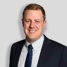 Nathan Winkel's Instagram, Twitter & Facebook