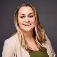 Suzannah Goodwin's Instagram, Twitter & Facebook