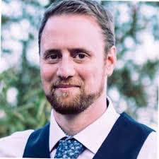 NOW AVAILABLE! THE PENTAGON, EN4 A collection of five boutique apartments  in the heart of Hadley Wood. Cool, clean and distinctive in design, these  remarkable apartments open the door to a new