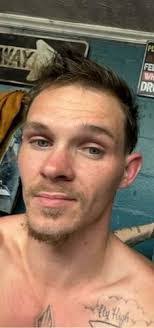 Tyler Henderson's Instagram, Twitter & Facebook