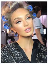 I am seeking a professional makeup artist near New Orleans available