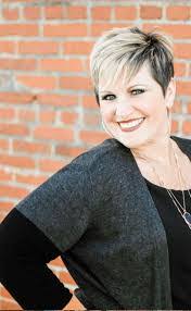 Tonya Love's Instagram, Twitter & Facebook