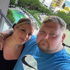 Can you play a private game to learn? How do you play with friends only? Do  you lose everything when you die?