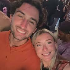 Riley Foreman (@riley_foreman) • Instagram photos and videos