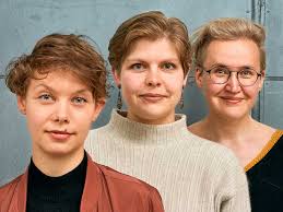 Please scroll down for a sneak peek a Erfahrenes Kreatives Trio Ubernimmt Kunstlerische Leitung Des Favoriten Festivals 2022 Und 2024 In Dortmund Nordstadtblogger