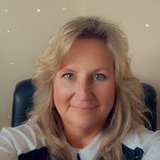 Holy Cross HS Cov Indians (@hchscovindians)