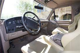 Customize the interior cab of your ford bronco with the many custom interior components we offer, many of which are tbp exclusives! 1996 Ford Bronco 4x4