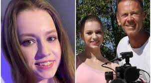 Mia Split, morta a 23 anni l'attrice hard. L'addio di Rocco Siffredi: «Un  grande dolore»