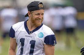 He'll return to wearing number 11—the same number he wore for some time while at smu and during his tenure with the dallas cowboys. Bills Cole Beasley Buffalo Better Than Dallas From Player S Perspective Newyorkupstate Com