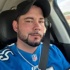 how to get Xbox friends in a party