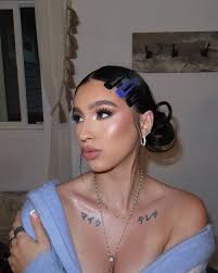 𝐌𝐀𝐑𝐈 𝐆𝐔𝐙𝐌𝐀𝐍