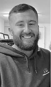 Leo Violette's Instagram, Twitter & Facebook