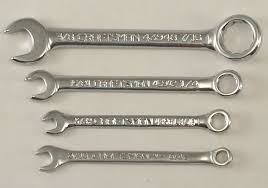 Craftsman Ignition Combination Wrenches Set Of 4 43948 43942 43561 V 5 32 3 16 Craftsman In 2020 Wrench Set Second Hand Tools Wrenches
