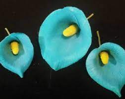 3 Edible Gum Paste Calla Lilies Calla Lily Cake Decoration Edible Flower Sugar Flowers Wedding Cake Decorations Calla Lily Cake Gum Paste Edible Gum
