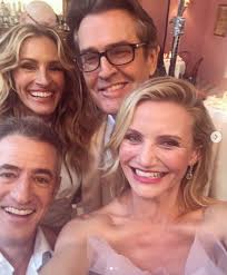 Farandula Se reencuentran los personajes de la película original “La boda  de mi mejor amigo” a más de 20 años de su estreno. Vía. Ventaneando.