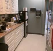 Veterinary clinics in singapore and 24 hours emergency veterinary clinics with veterinarian on duty, check out the list of singapore veterinary clinics here. 24 Hr Animal Care Centre Opening Hours 1846 E Victoria Ave Regina Sk