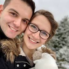 Abigail Reeves (abbyjrog98)