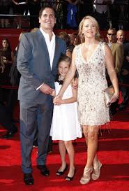 In 2019, mark cuban, ashton kutcher, steve watts and watts' wife angela, invested a 50% stake in veldskoen shoes fledgling us business.74. Dallas Mavericks Owner Mark Cuban And Wife Tiffany Stewart With Famous Couples Celebrity Couples Celebs