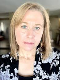 Classy Sisters Wigs, 15620 N 35th Ave, Ste 4, Phoenix, AZ 85053, US