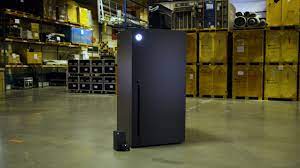 At the end of its e3 2021 showcase on sunday this semblance was not lost to the internet, and thus, the xbox series x fridge memes were born. Power Your Memes Der Xbox Series X Kuhlschrank Wird Realitat Jpgames De