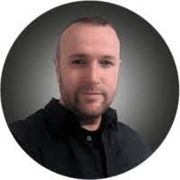 Danny Kinder's Instagram, Twitter & Facebook