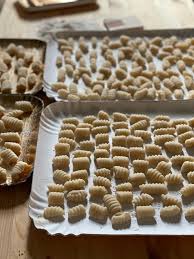 Gnocchi con acqua e farina. Gnocchi Di Acqua E Farina Chiaramaci
