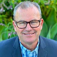 Erwin Villegas's Instagram, Twitter & Facebook