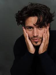 Kevin Dias's Instagram, Twitter & Facebook