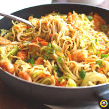 Filipino Pancit Canton Recipe Recipe Recipes Shrimp And Vegetables Food