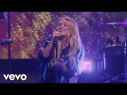 Carrie Underwood Love Wins Live From The Ellen Degeneres Show Youtube Carrie Underwood Music Rhythm Country Music