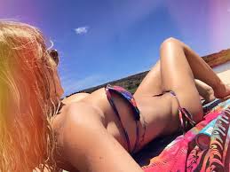 Maura rivera (@maurarivera27) bailarina ,comunicadora y empresaria sigue@secretosbymaura vegetariana por mail. Fotos Maura Rivera Deslumbro Con Bikini Mostrando Las Bellezas De Rapa Nui Cooperativa Cl