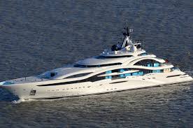 At the $100 million yacht's launch party, reinhold wã¼rth is said to have asked guests at the yacht's launching party to be discreet. full story at dailymail.co.uk. Superyacht Ranking Die 50 Grossten Motoryachten Boot Online