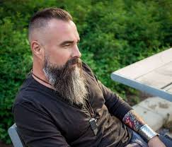 What makes a beard short and how to get one? Viking Long Goatee Styles