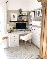 17 Fantastiska Corner Desk Ideer Att Bygga For Sma Kontor Study Room Small Home Office Decor Home Office Design