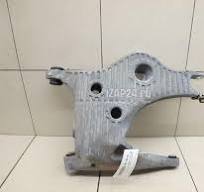 Рычаг задний нижний правый задний Land Rover Range Rover IV 2013 LR045835