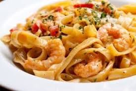 Tagliatelles Aux Crevettes Pour Tous Les Amoureux De Pates Recettes De Cuisine Tagliatelle Crevette Tagliatelles