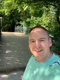 Anyone down to run some vondel